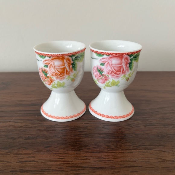 MEVIS LINE Floral Rose Soft Boiled Egg Cups Porcelain Set Of 2 cottage Shabby - Picture 1 of 13
